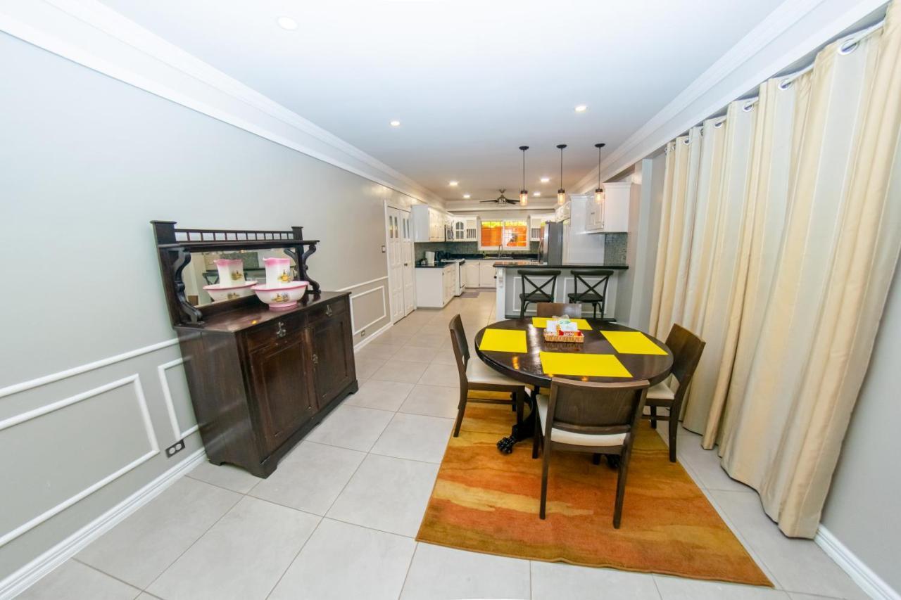Jr Apartments جورج تاون المظهر الخارجي الصورة